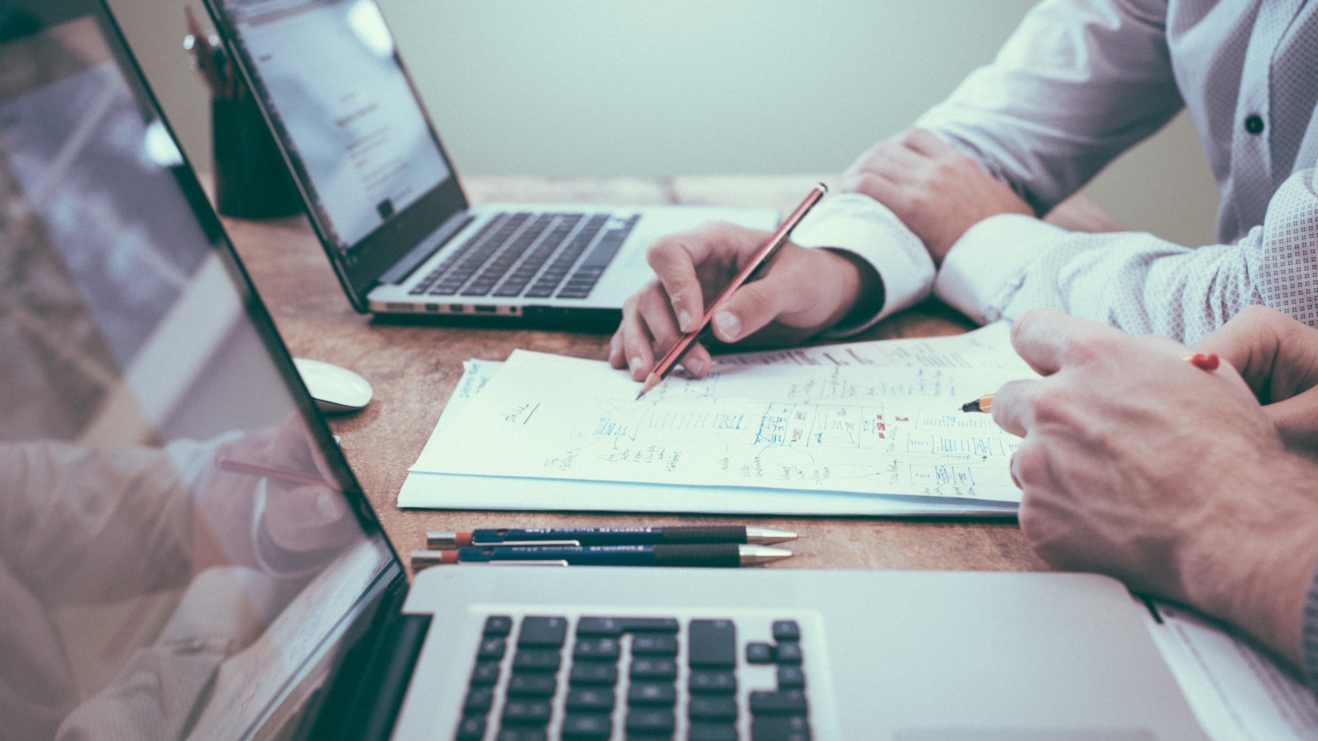 <span style="font-size: 18px;"><strong>Content management services</strong></span> <span style="font-size: 18px;"><strong>Content management services</strong></span>
